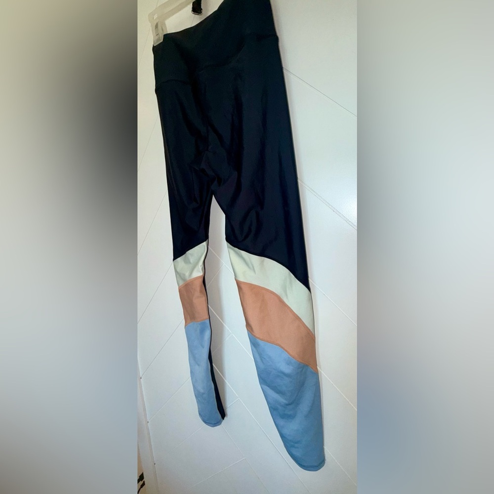 P.E. Nation Wondergoal Leggings glossy high rise power compression band Large - Picture 14 of 16